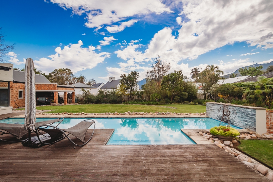 4 Bedroom Property for Sale in Camphersdrift Western Cape